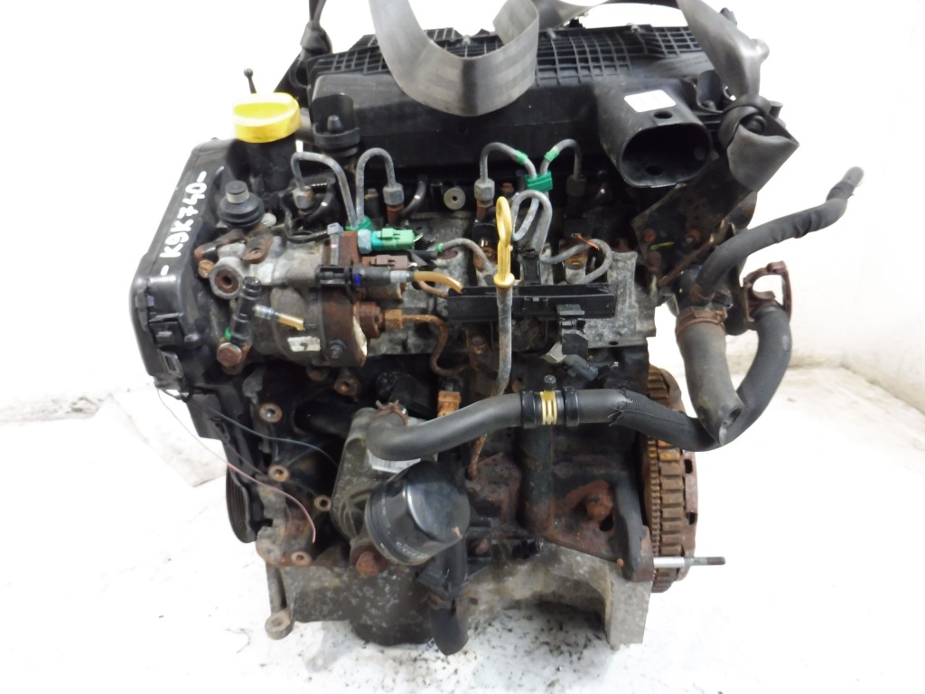 Двигун комплект  стійку  k9k740 форсунки turbo renault clio 2 1.5 dci 2005-2010 Оригінал