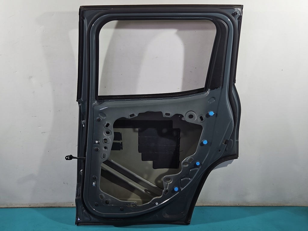фото №11, Дверь задняя правое jeep renegade 14-18 385
