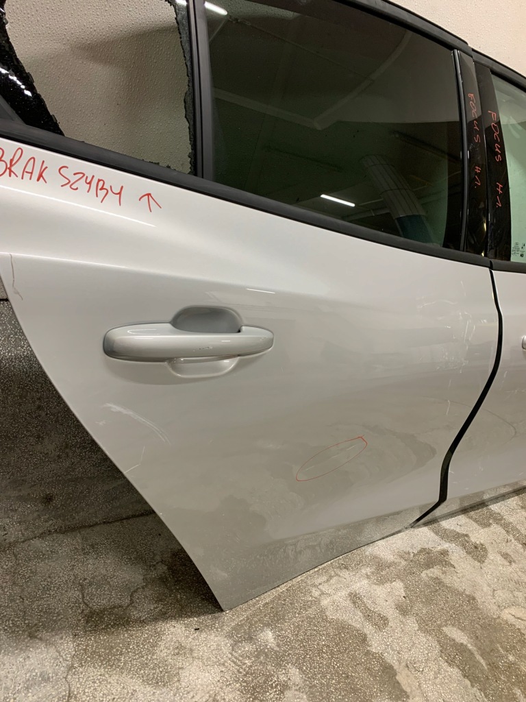 фото №2, Ford focus mk4 hb двері правий задня