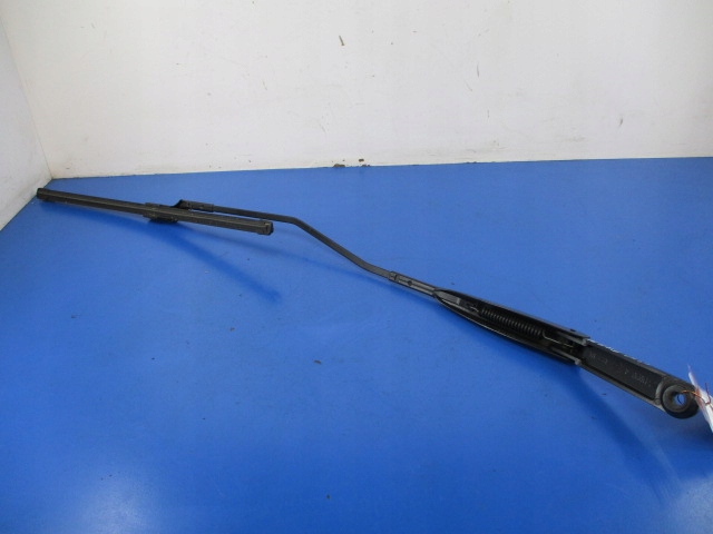 фото №2, Bravo ii щетка рычаг дворники правое оригинал