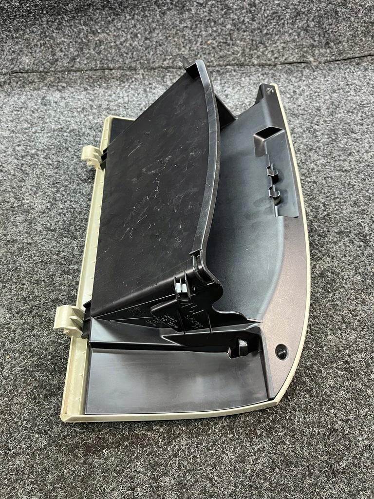 фото №11, Mitsubishi outlander ii бардачок пасажира europa 8006a022 світлий