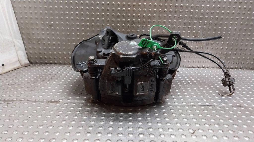 фото №5, Поворотный кулак ступица суппорт правый перед 20901 mercedes w203 w209 slk r171