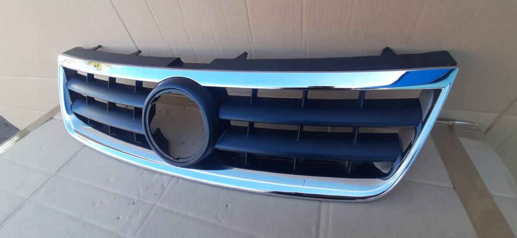 фото №5, Решітка радіатора решітка радіатора vw touareg 7l6