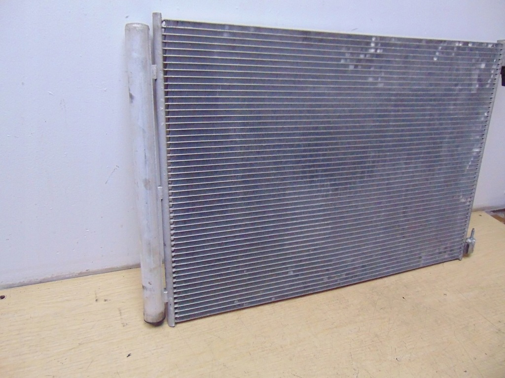 фото №12, Радиатор кондиционера mercedes a0995001354