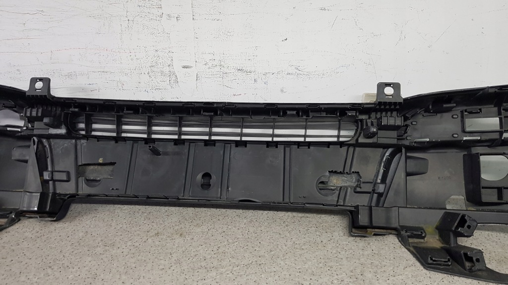 Купить Volvo xc90 xc 90 2002 - бампер перед 7680