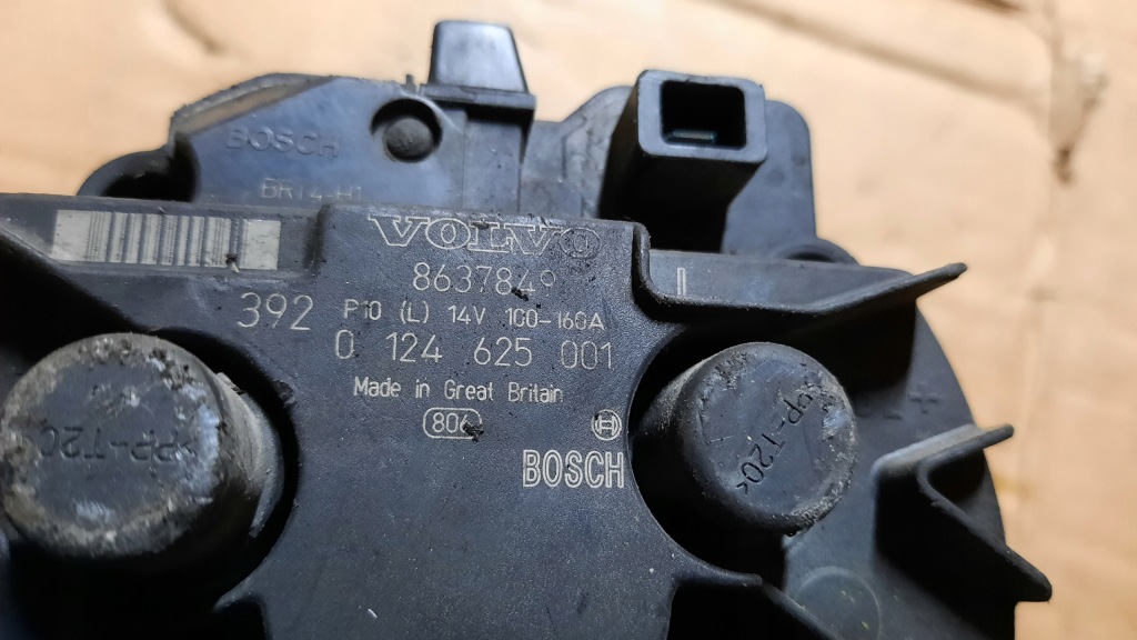 Генератор volvo cx90 2.4d 8637849 в Украине