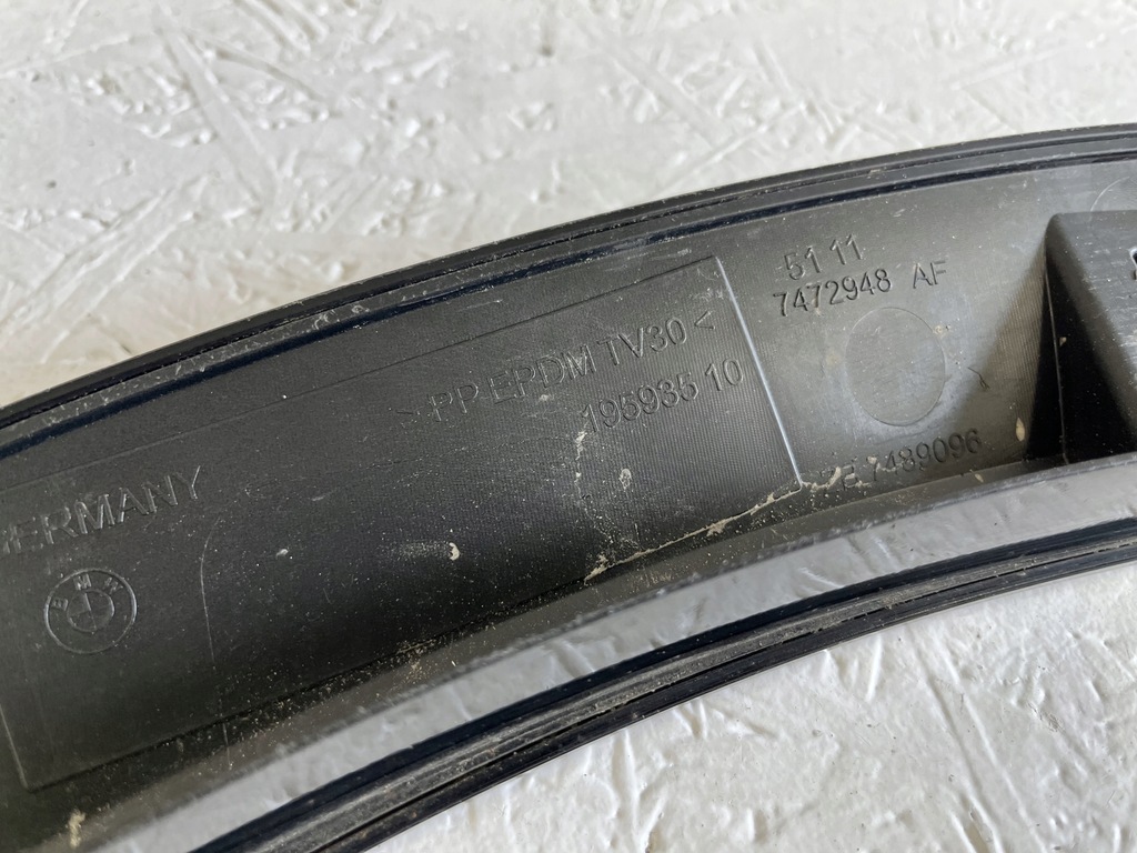 фото №10, Bmw i3 молдинг na крыло левая задняя 7489096 fv wys 24h