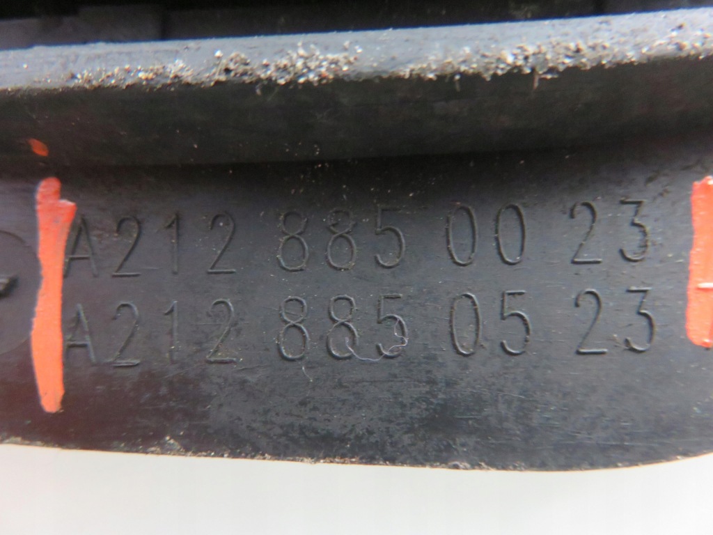 Решётка бампера средняя mercedes w212 a2128850023 a2128850523 с Разборки