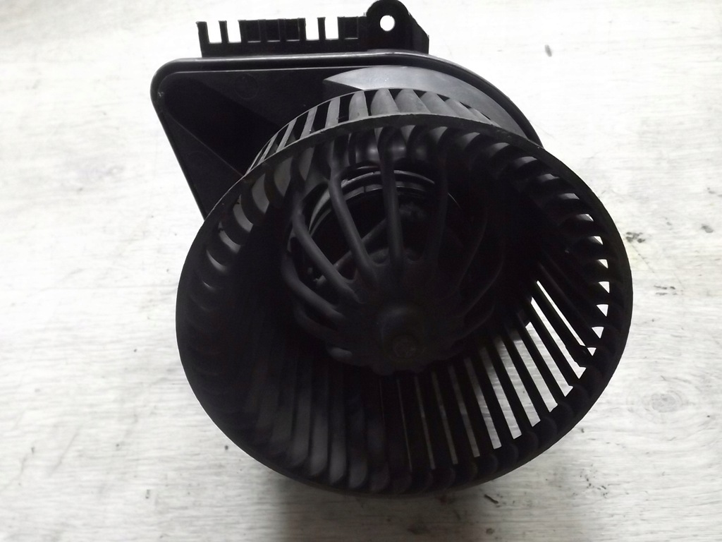 фото №3, Воздуходувка обдув вентилятор renault scenic i 657322c