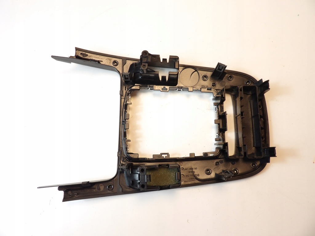 фото №7, Audi a5 coupe рамка тунель середнього