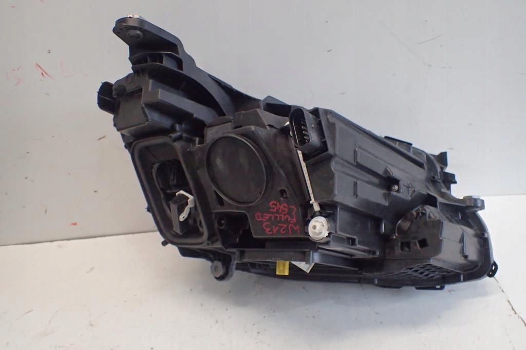 Фара перед левая mercedes e-klasa w213 full led в Украине