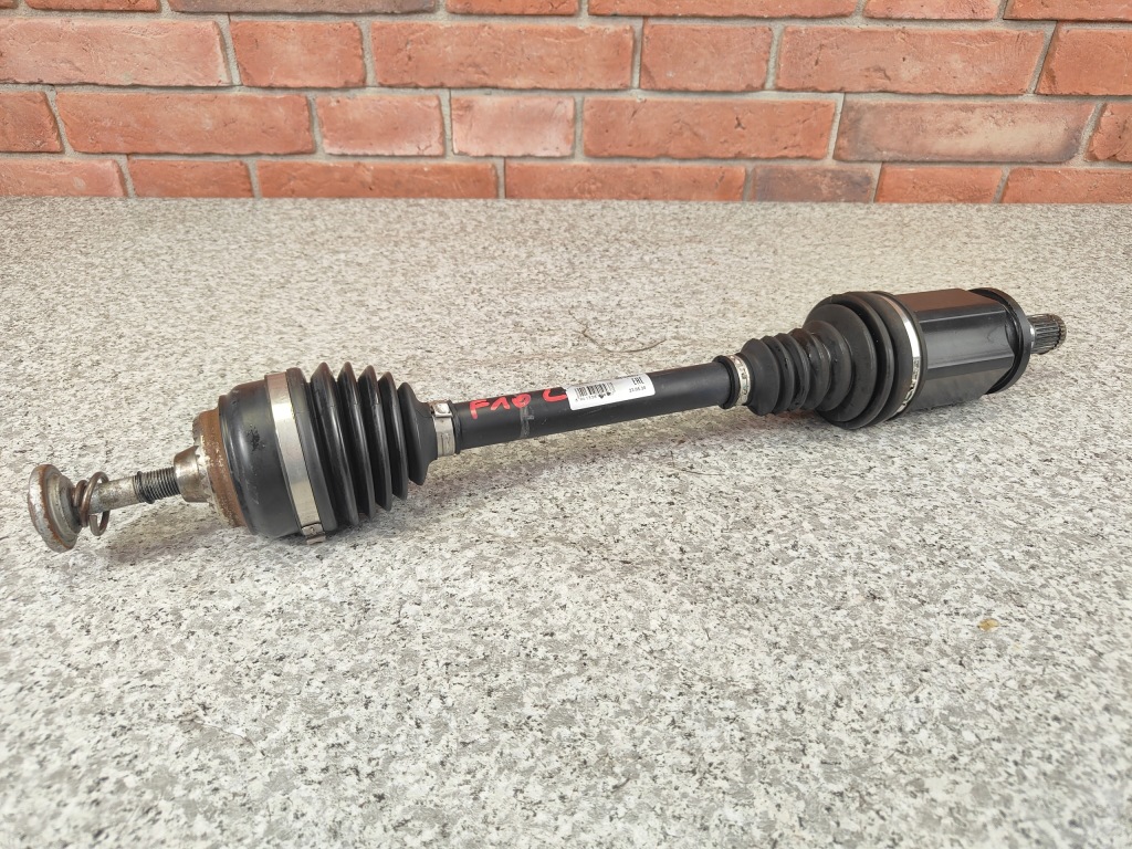 Купити Bmw f10 f11 привідний вал привідна передня ліва лівий перед xdrive 7593043