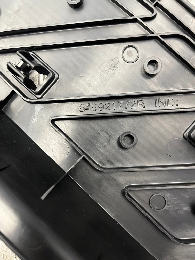 Захист поперечина поріг багажника renault master iv 4 v 24- 849921772r Зі Шроту