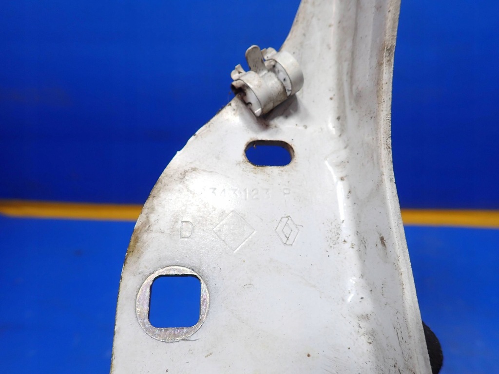 фото №4, Петля петли капот porawy левый комплект renault twingo ii