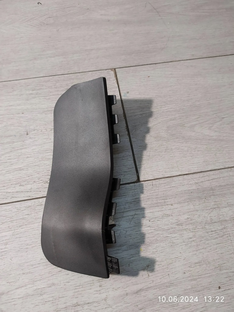 фото №4, 8753. panamera брызговик порог левый 971854828