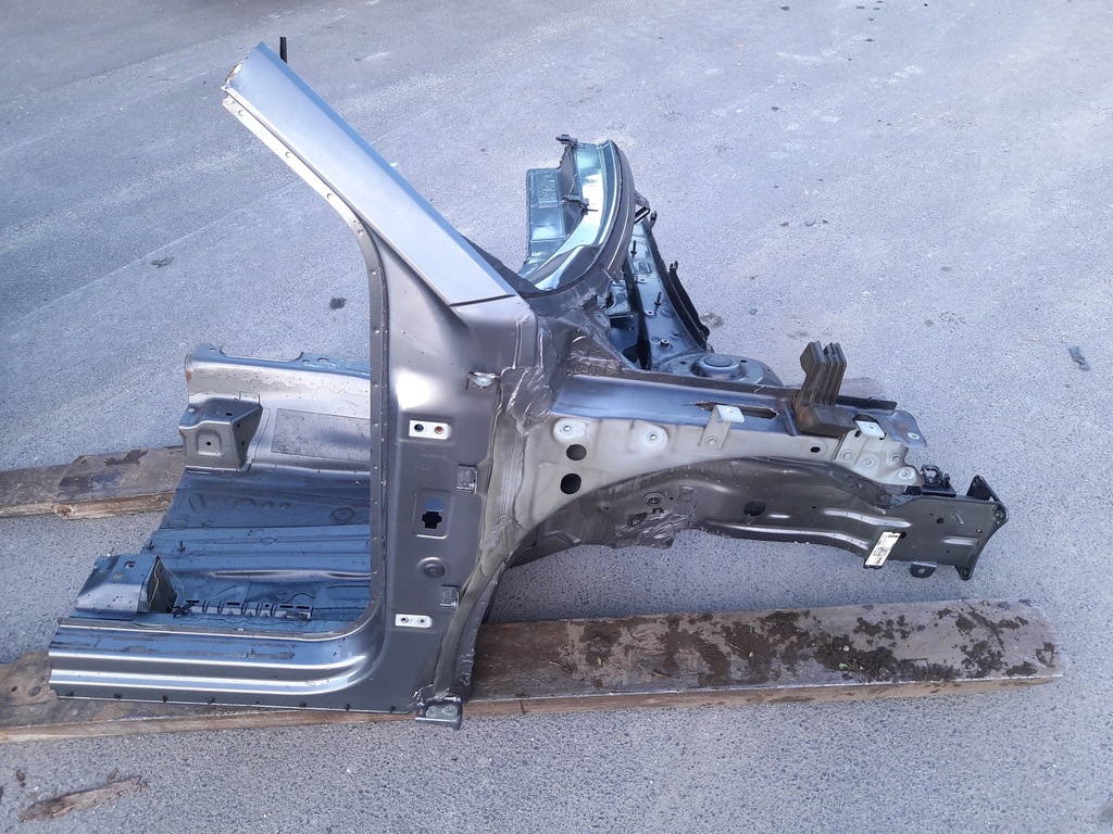 фото №1, Skoda kodiaq чверть перед передня права 22r.