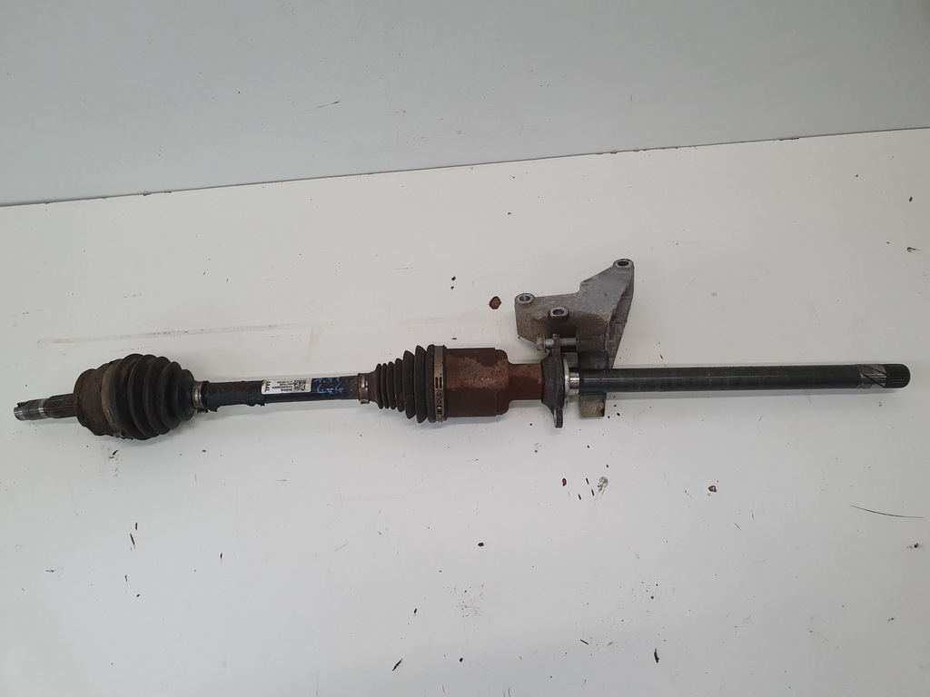 фото №1, Opel mokka приводной вал правая 1.4t 95090838 aa4l 4x4