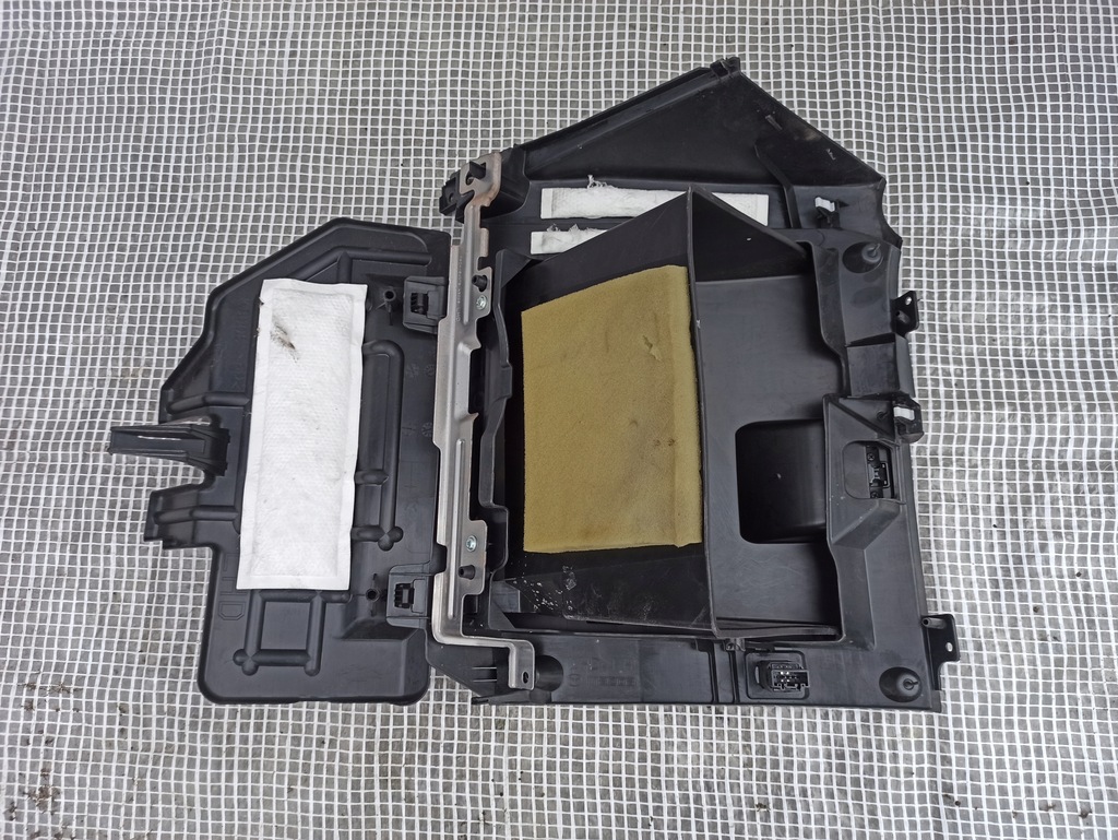 фото №5, Mazda cx-3 бардачок пасажира europa db2h-64261