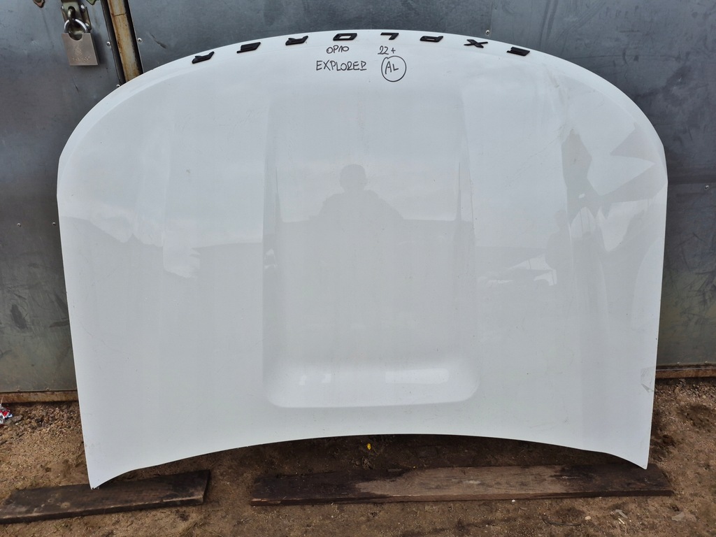 фото №1, Ford explorer vi 19- капот