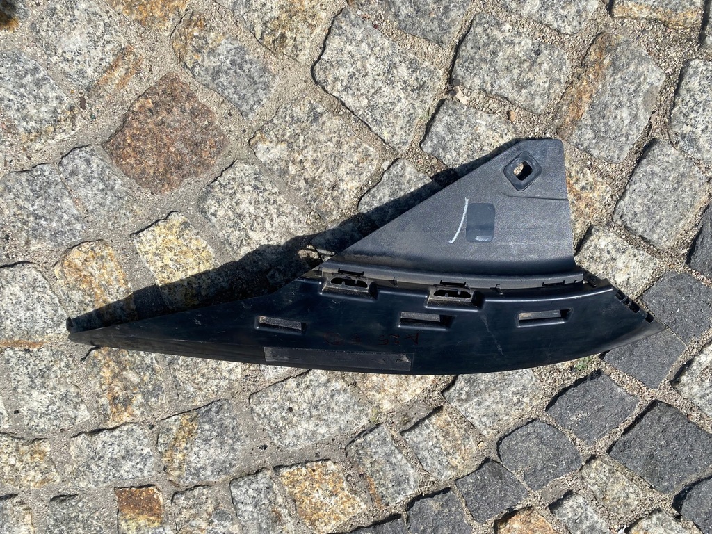 фото №9, Mercedes 118 cla amg напрямна бампера лівий перед 1188854900 оригінал