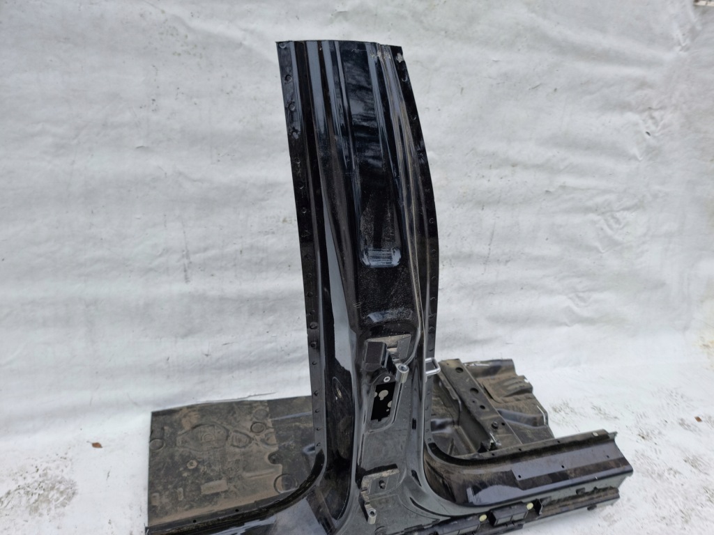 фото №4, Bmw f02 f01 lci lift 4.4 блок двигуна поріг правий