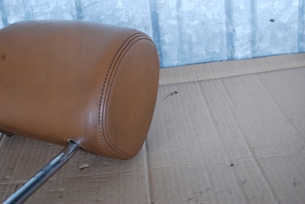 фото №2, Подголовник перед rudy amaretto audi a8 d3