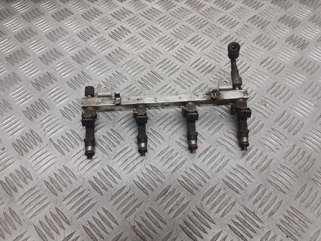 фото №1, Молдинг упорскування форсунки opel combo c 1.4