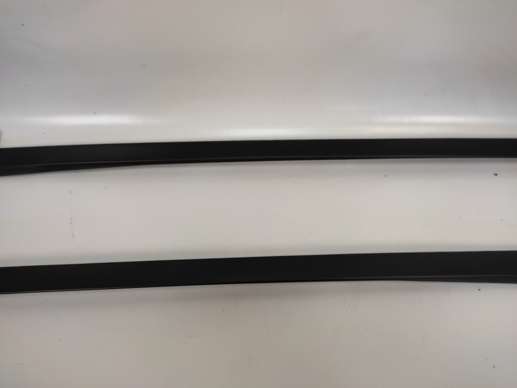 Lexus ux 250h молдинг двері скло ліва права в Україні