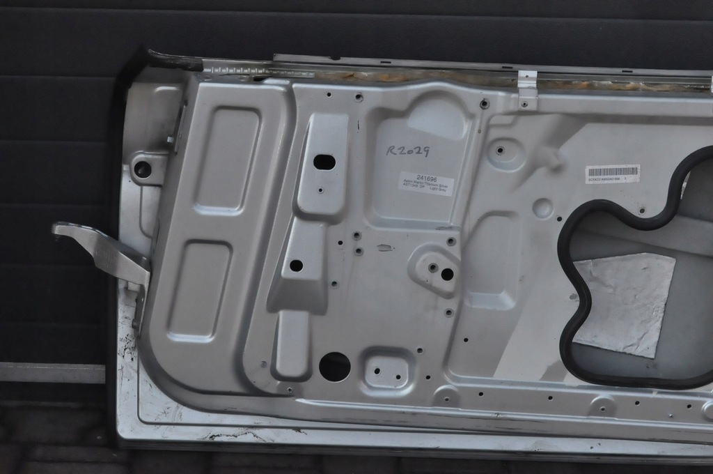 фото №14, Aston martin db9 дверь правый перед передние