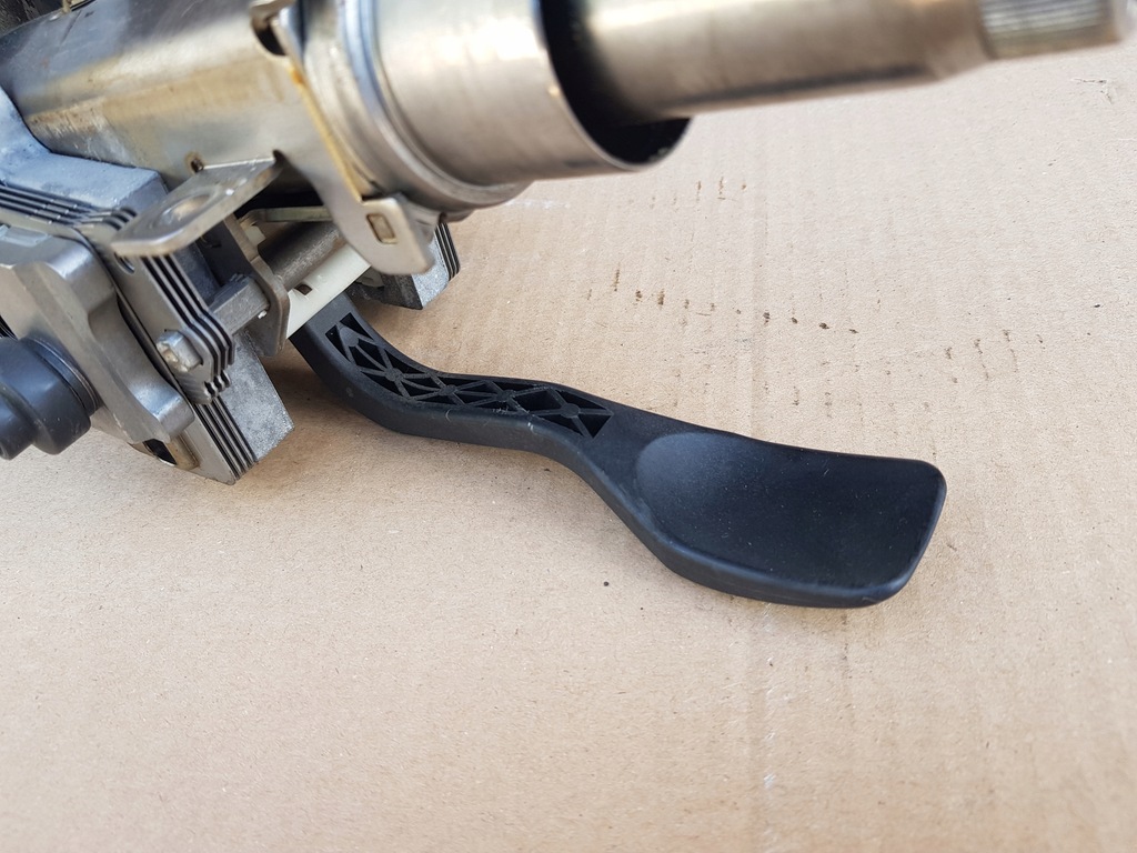 фото №11, Колонка + регулювання керма / audi a2 99-05 / справна 8z0419502