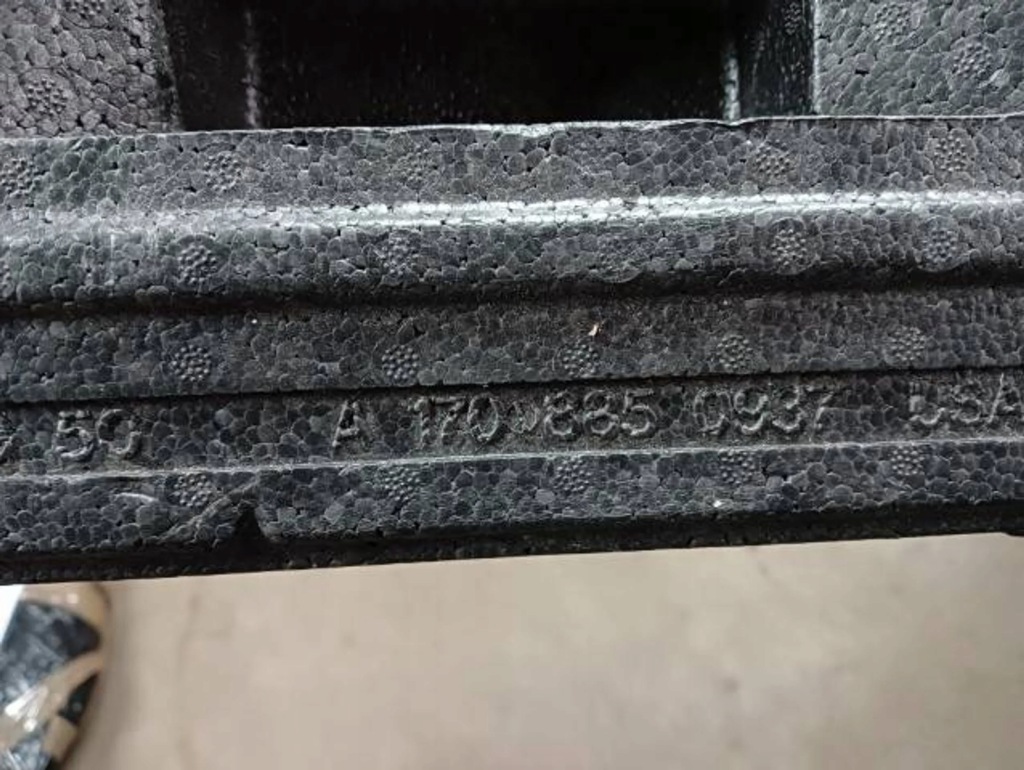 M15 a1708850937 абсорбер задній mercedes slk w170 Недорого