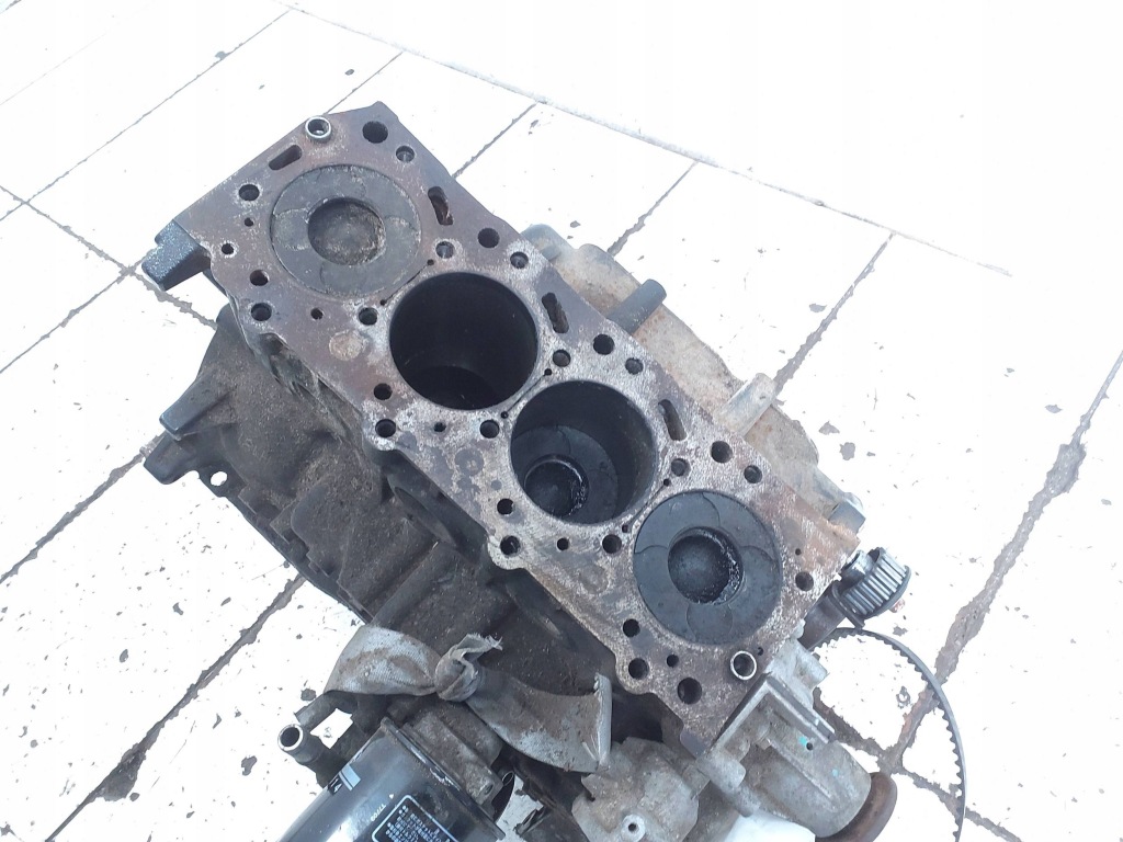 фото №6, 2010 mitsubishi l200 блок двигателя 4d56u