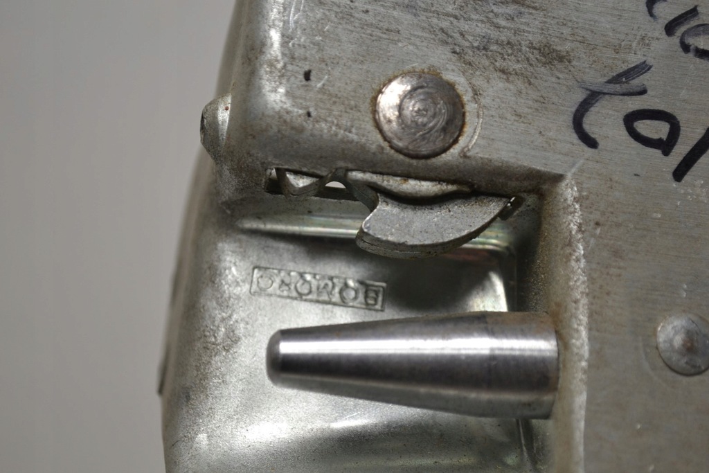 фото №5, Mercedes r107 sl w107 замок двері лівий внутрішній