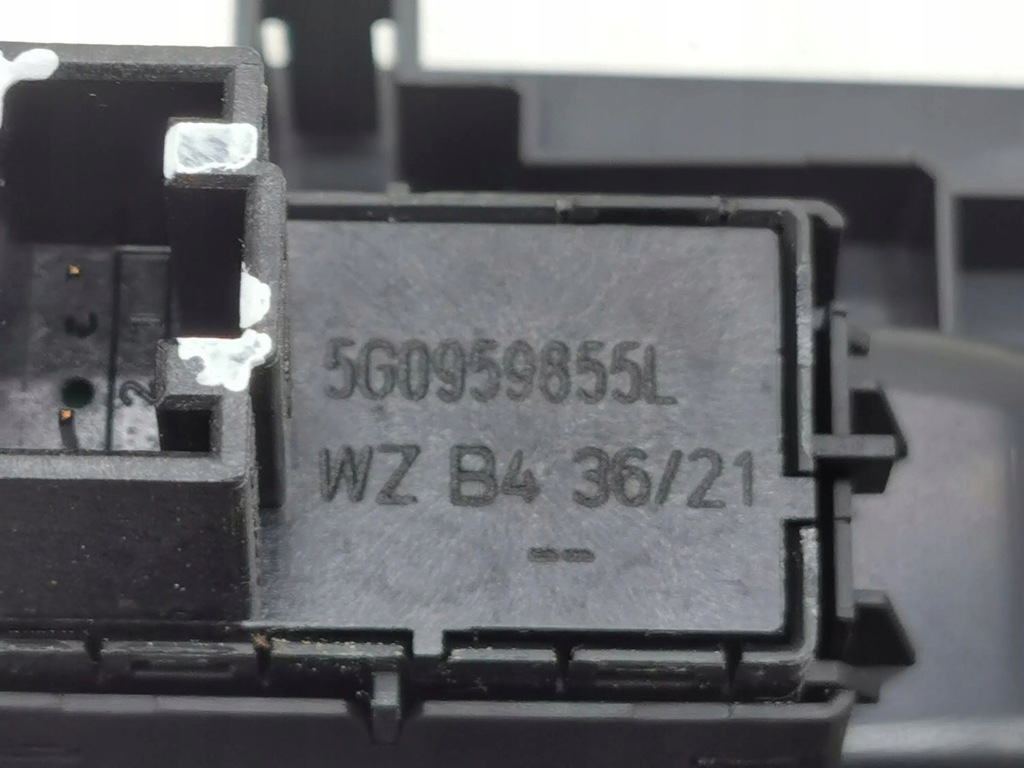 фото №7, Volkswagen golf viii 2022 комплект кнопки вікон