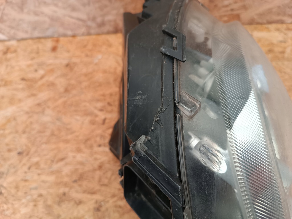 фото №3, Лампа правый перед eu ксенон mini cooper ii clubman s r55 r56 162705-00