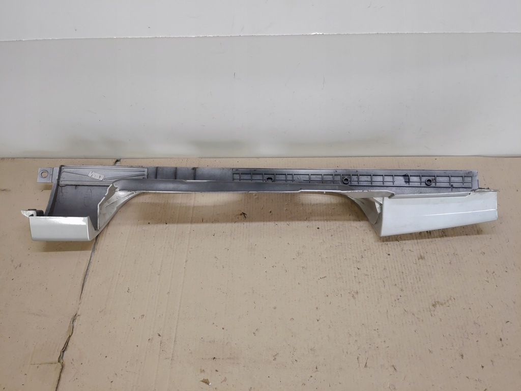 фото №5, Уголок лампы правый задняя fiat doblo i lift 612