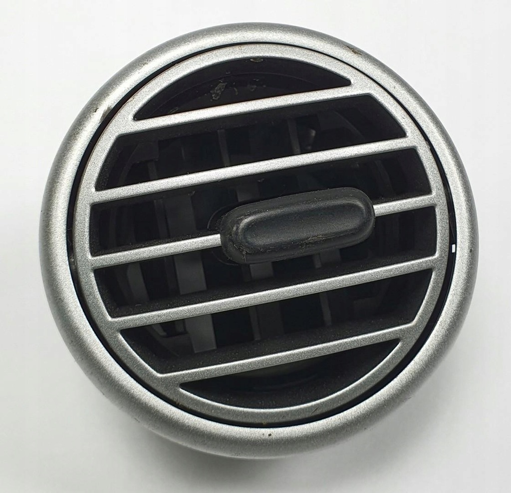 фото №1, Решётка обдув левая dekor smart fortwo ii 451 a4518301054