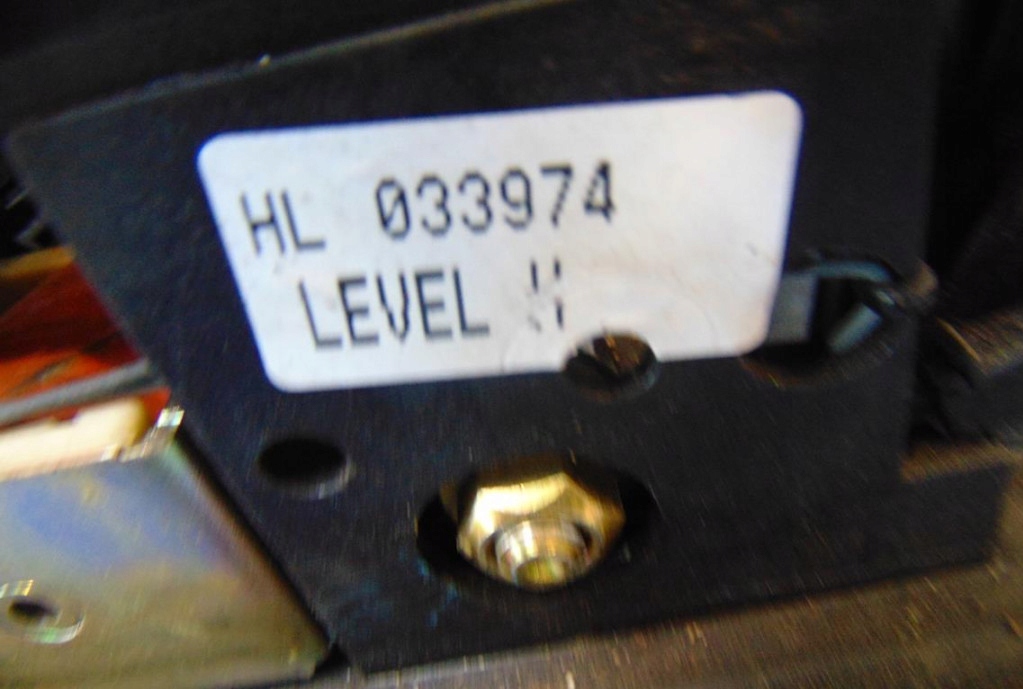 фото №5, Audi a3 8l 1.8 8v benz домкрат перемикання передач автоматична коробка передач