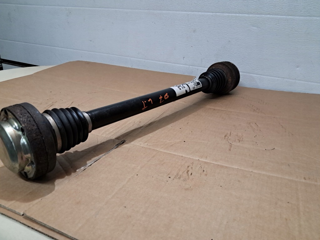 Audi q7 4m0 привідний вал задній 4m0501203d 3.0 tdi Ціна