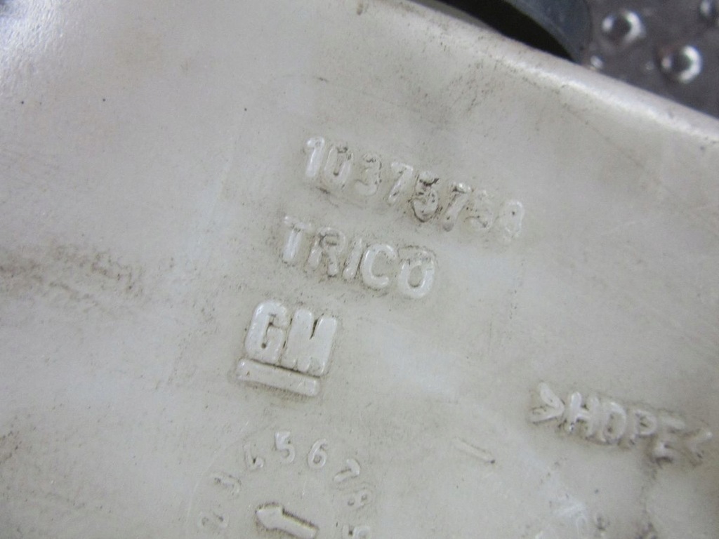 фото №5, Suzuki xl7 2007 бачок омывателя