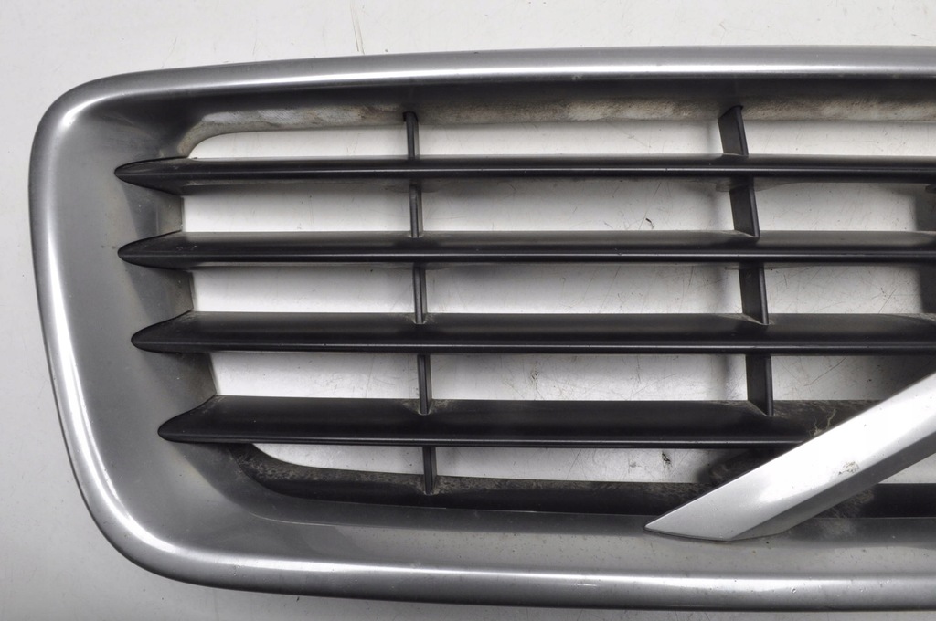 фото №2, Volvo c30 решётка радиатора решётка радиатора решётка радиатора 30657194 rdesign