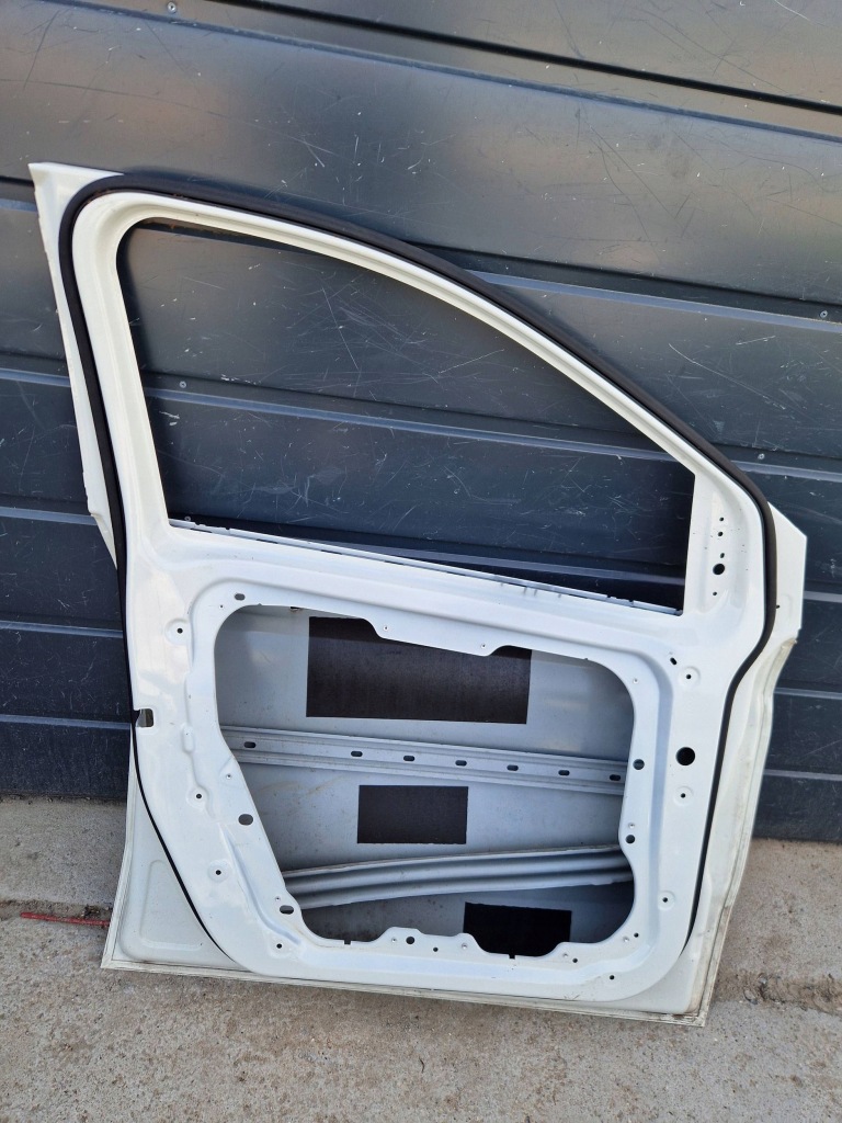 фото №3, Mercedes b-klasa w246 двері перед ліва