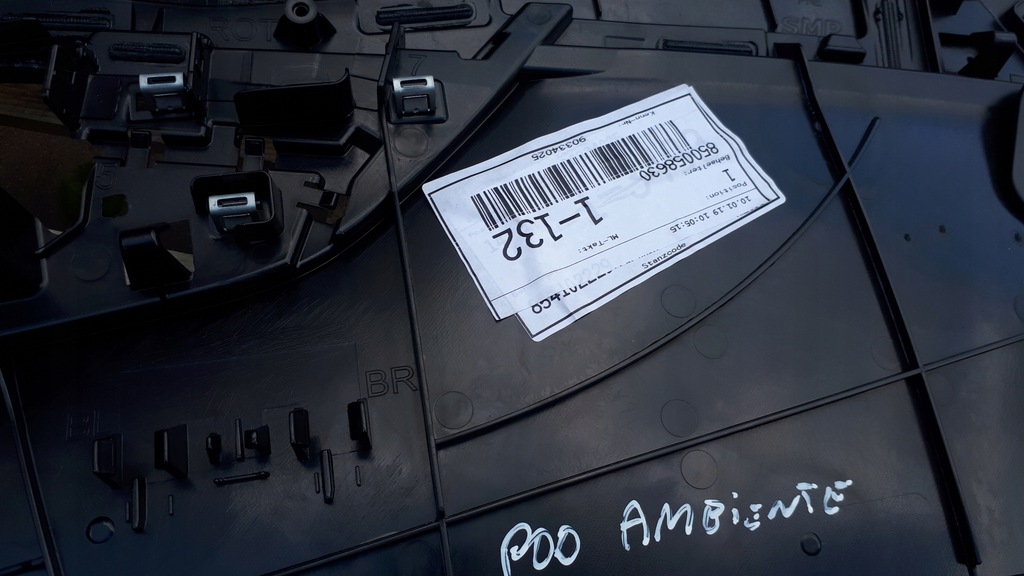 фото №16, A4 b9 8w s4 обшивка двері лівий задня alcantara