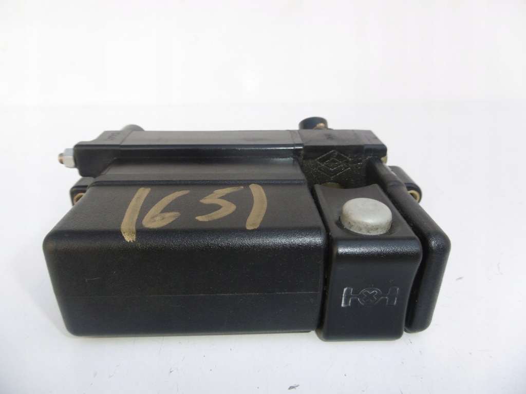 фото №1, Клапан датчик блокування міст renault magnum