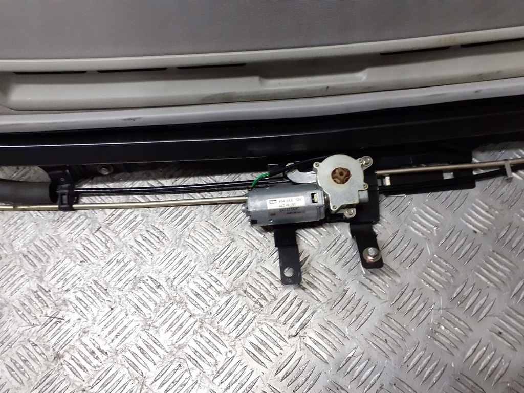 фото №6, Люк volvo v40