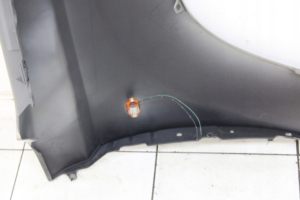 фото №7, Крила лівий перед передній nissan x-trail t30 2000r- kx4 - код лакофарбового покриття