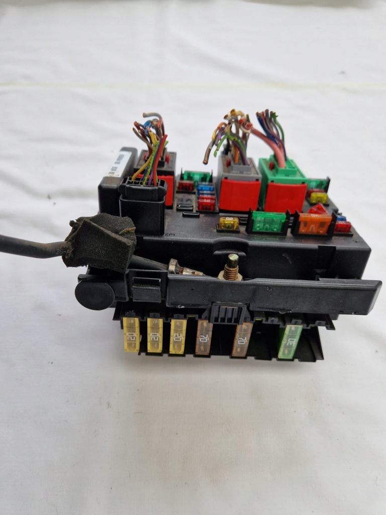 фото №1, Коробка запобіжників модуль citroen peugeot bsm b2 9650664180