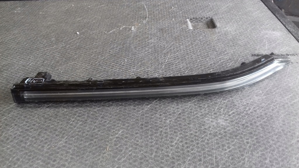 фото №1, Лампа led drl бампера левый vw taigo 2g7941653