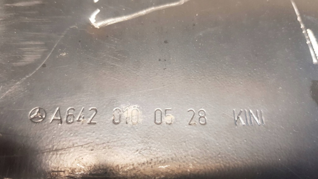 Піддон масляна a6420100528 mercedes gl x164 ml w164 w251 3.0 cdi v6 Зі Шроту