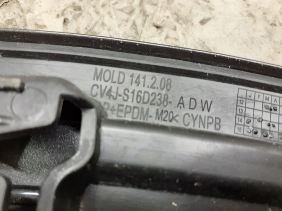 фото №8, Молдинг крыла перед передняя правая ford kuga mk2 cv4j-s16d238